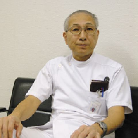 仁成会 理事長　高木 直